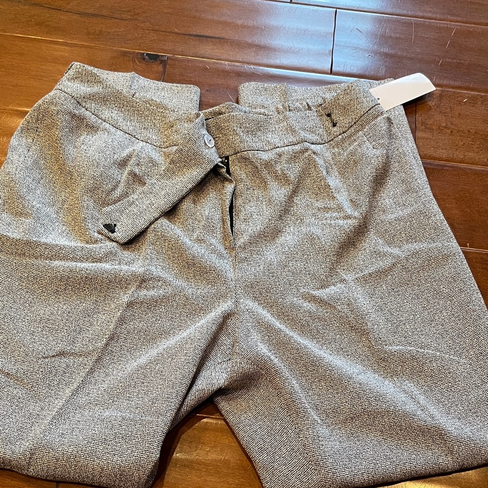 Larry Levine Women's Gray Pantsuit - Picture 7 of 10